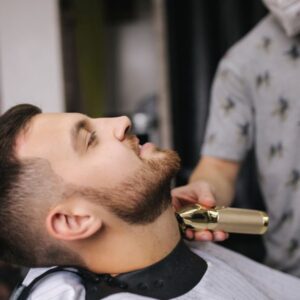 Discover Dubai's Best Men’s Haircuts Today